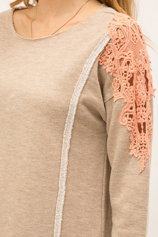 Contrasting Lace Shoulder Pullover Sweater Taupe Coral