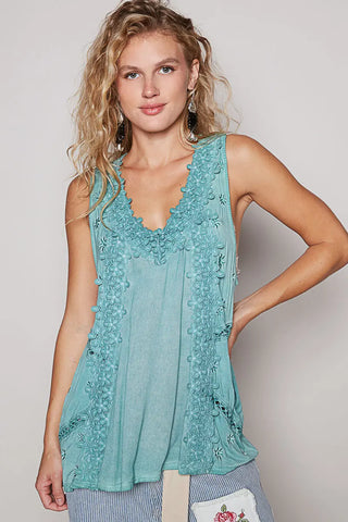 Sleeveless Knit Top with Floral Appliqué Emerald Sage