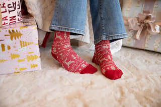 Women's Crew Socks Textured Snowy Deer Socks Red